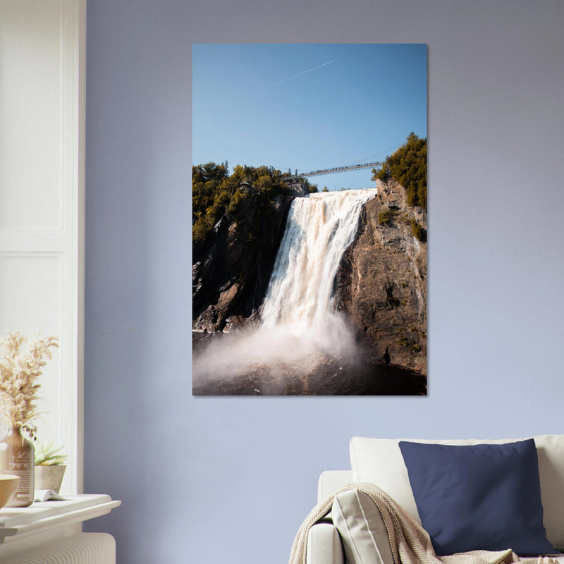 Chutes-Montmorency, la force du vide — tirage aluminium 60 × 90 cm accroché au mur