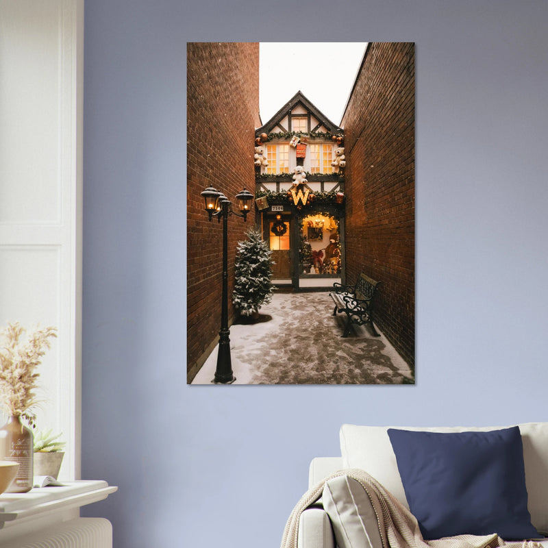 Rue Wellington, en habits de Noël — tirage aluminium 60 × 90 cm accroché au mur
