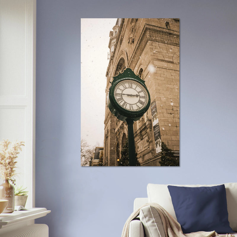 Verdun, le temps des fêtes — tirage aluminium 60 × 90 cm accroché au mur