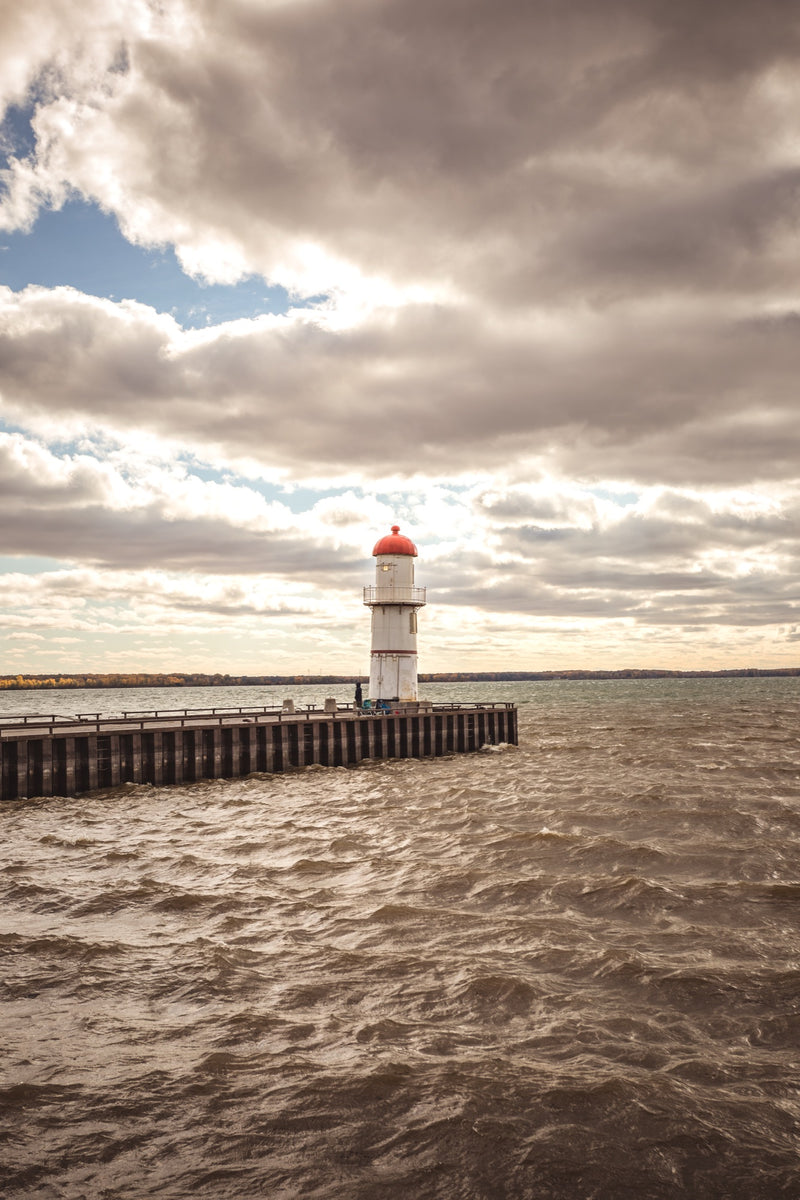 Montréal, son phare illuminé — tirage photographique Luw Editions